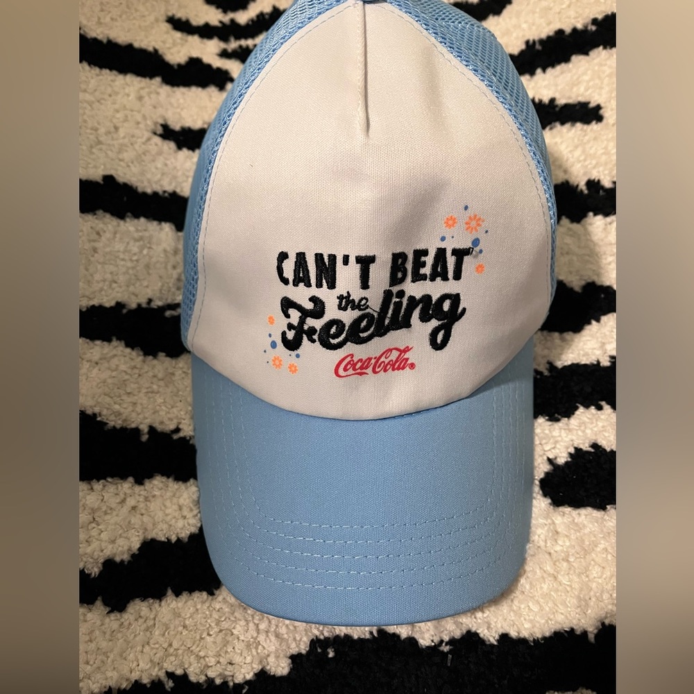 Trucker hat bundle - Picture 3 of 9